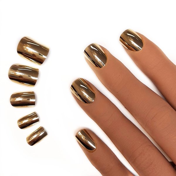 20x Press on Nails Chrome Gold in Squareform